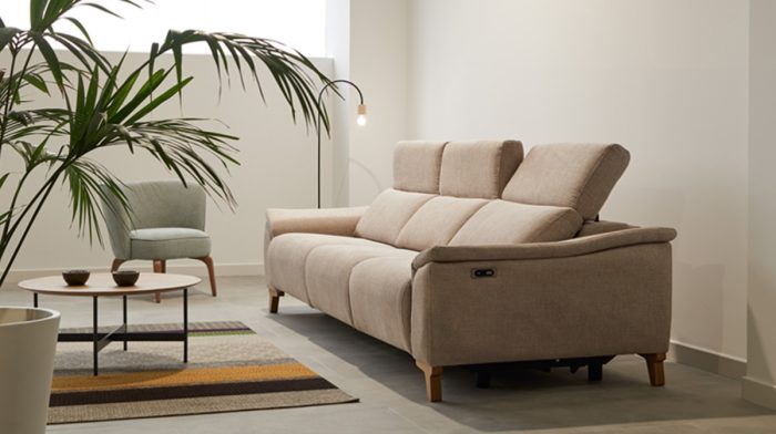 Sofá Tucán con relax y motores